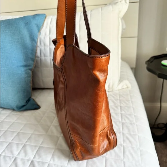 HOBO Bellamy Genuine Leather Tote - Picture 6 of 13